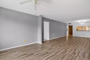 10837 W Clairmont Cir, Tamarac, FL 33321 - Photo 23