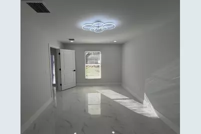 1120 Ravenswood Street E, Lehigh Acres, FL 33974 - Photo 5