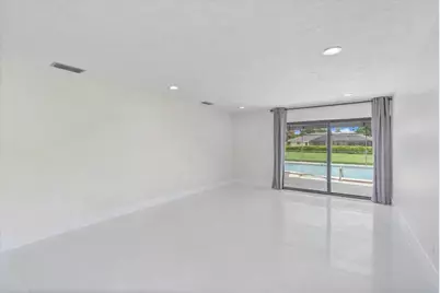 516 Muirfield Drive, Atlantis, FL 33462 - Photo 15