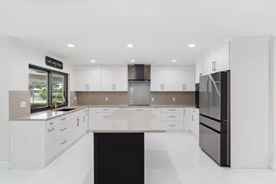 516 Muirfield Drive, Atlantis, FL 33462 - Photo 7