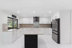 516 Muirfield Dr, Atlantis, FL 33462 - Photo 7