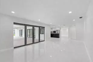 516 Muirfield Dr, Atlantis, FL 33462 - Photo 13