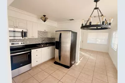 735 Selkirk St Street, West Palm Beach, FL 33405 - Photo 7