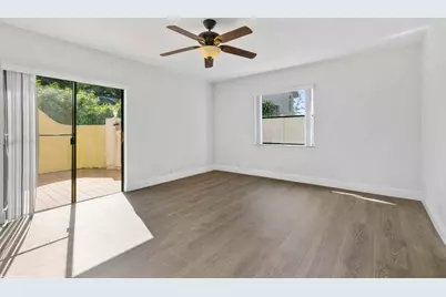 1120 Hyacinth Place #Unit 1126, Wellington, FL 33414 - Photo 5