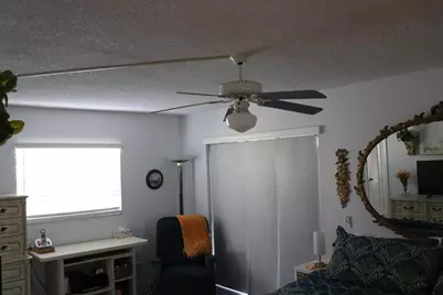 168 Burgundy #D, Delray Beach, FL 33484 - Photo 15