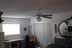 168 Burgundy, Delray Beach, FL 33484 - Photo 15