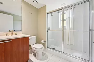 2650 Lake Shore Dr, Riviera Beach, FL 33404 - Photo 29