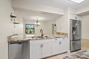 1626 SW Crossing Cir, Palm City, FL 34990 - Photo 7