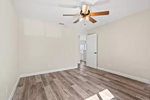 1626 SW Crossing Cir, Palm City, FL 34990 - Photo 17