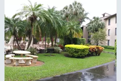 201 Foxtail Drive #C1, Greenacres, FL 33415 - Photo 7