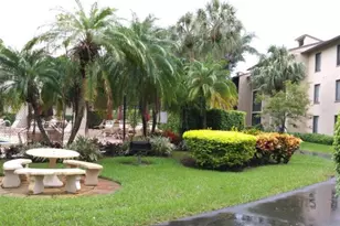 201 Foxtail Dr, Greenacres, FL 33415 - Photo 7