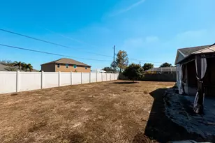 4393 SW Calah Cir, Port Saint Lucie, FL 34953 - Photo 5