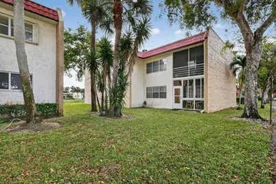 124 Lake Evelyn Drive, West Palm Beach, FL 33411 - Photo 21
