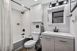 124 Lake Evelyn Dr, West Palm Beach, FL 33411 - Photo 19