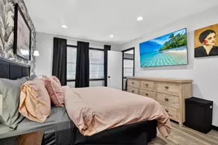 124 Lake Evelyn Dr, West Palm Beach, FL 33411 - Photo 13