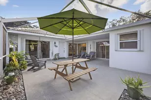 7502 Geminata Oak Ct, Palm Beach Gardens, FL 33410 - Photo 7