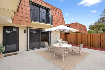 304 Live Oak Lane, Boynton Beach, FL 33436 - Photo 23