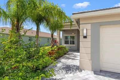 11938 SW Seaway Street, Port Saint Lucie, FL 34987 - Photo 5