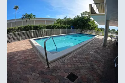 3581 S Ocean Boulevard #7e, South Palm Beach, FL 33480 - Photo 3