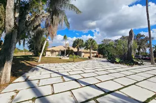 12963 US Hwy 441 SE, Okeechobee, FL 34974 - Photo 3