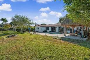 8231 NW 6th Ct, Coral Springs, FL 33071 - Photo 23