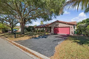 8231 NW 6th Ct, Coral Springs, FL 33071 - Photo 25