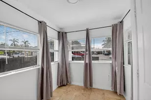 1011 W Lakewood Rd, West Palm Beach, FL 33405 - Photo 9