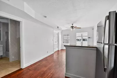 1011 W Lakewood Road, West Palm Beach, FL 33405 - Photo 7