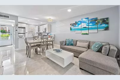 725 Lori Drive #111, Palm Springs, FL 33461 - Photo 1