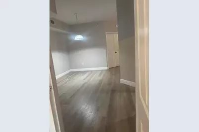 350 Crestwood Circle #106, Royal Palm Beach, FL 33411 - Photo 9