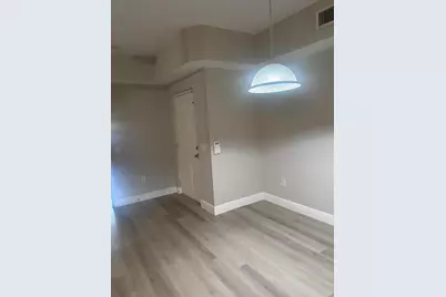 350 Crestwood Circle #106, West Palm Beach, FL 33411 - Photo 5