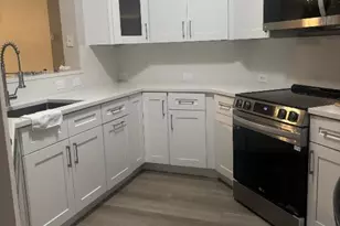 350 Crestwood Cir, Royal Palm Beach, FL 33411 - Photo 13