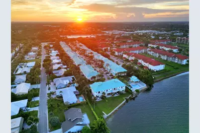 160 Barefoot Cove, Hypoluxo, FL 33462 - Photo 29