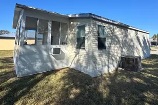 13965 Garza Ct, Fort Pierce, FL 34951 - Photo 7