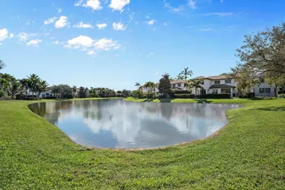 1062 Vintner Boulevard, Palm Beach Gardens, FL 33410 - Photo 3