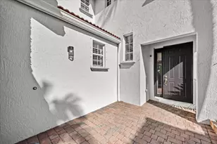 1062 Vintner Blvd, Palm Beach Gardens, FL 33410 - Photo 5