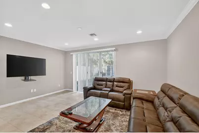 5810 Monterra Club Drive, Lake Worth, FL 33463 - Photo 13