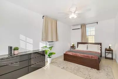 2350 Parker Avenue, West Palm Beach, FL 33401 - Photo 9