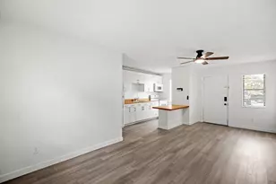 1041 SE Monterey Rd, Stuart, FL 34994 - Photo 5