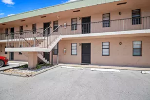 1041 SE Monterey Rd, Stuart, FL 34994 - Photo 11