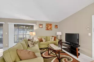 15488 Lakes of Delray Blvd, Delray Beach, FL 33484 - Photo 9