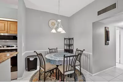 15488 Lakes Of Delray Boulevard #207, Delray Beach, FL 33484 - Photo 13