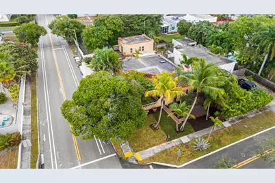 735 Colonial Road, West Palm Beach, FL 33405 - Photo 5