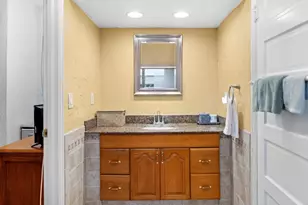 735 Colonial Rd, West Palm Beach, FL 33405 - Photo 23