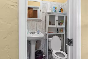 735 Colonial Rd, West Palm Beach, FL 33405 - Photo 27