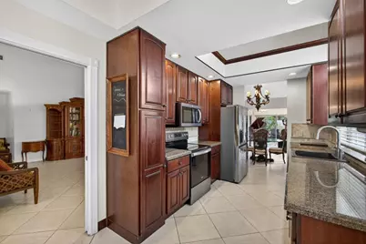 2347 Saratoga Bay Drive, West Palm Beach, FL 33409 - Photo 25