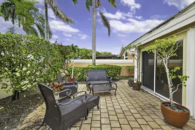 2347 Saratoga Bay Drive, West Palm Beach, FL 33409 - Photo 45