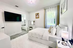 15700 Carrera Ln, Wellington, FL 33414 - Photo 5
