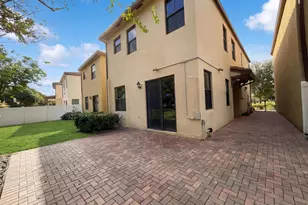 4879 NW 55th Pl, Fort Lauderdale, FL 33319 - Photo 9
