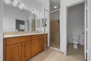 4879 NW 55th Pl, Fort Lauderdale, FL 33319 - Photo 9